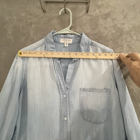 Cloth & Stone Button Down Shirt Womens Medium Light Blue Lyocell Pullover Top‎ - Picture 14 of 16